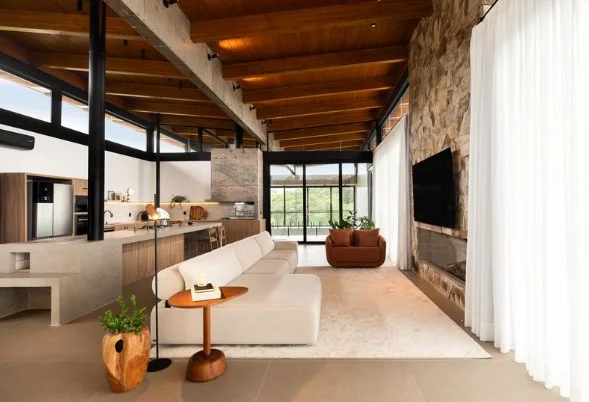 Interior de alto padrão com automação residencial